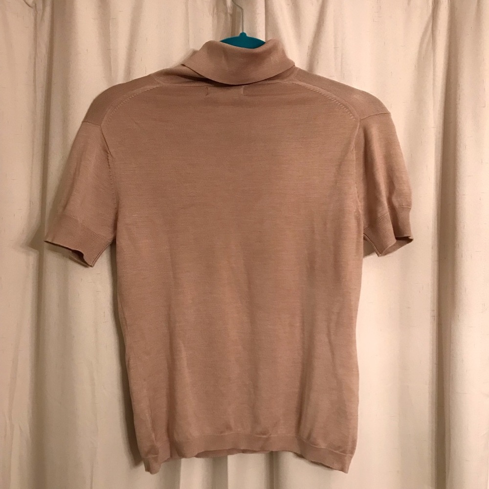Banana Republic stretch short sleeve